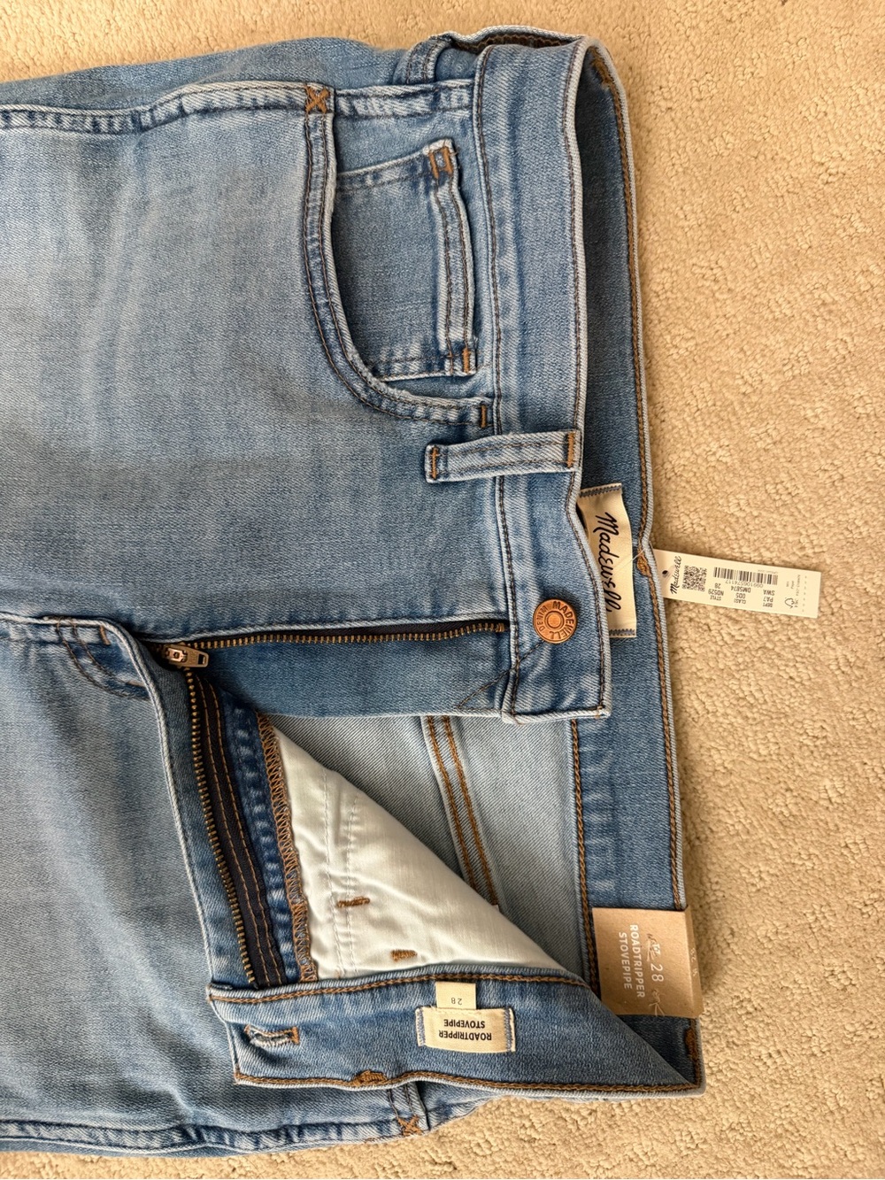 Madewell Light Blue Straight Leg Roadtripper Stovepipe Women's Jeans - Picture 5 of 5